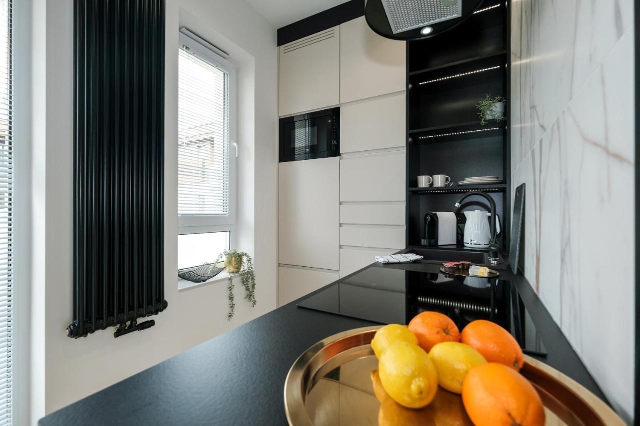 City Mood Apartamenty Lodz Fabryczna 450M Wszystko Nowe Zewnętrze zdjęcie